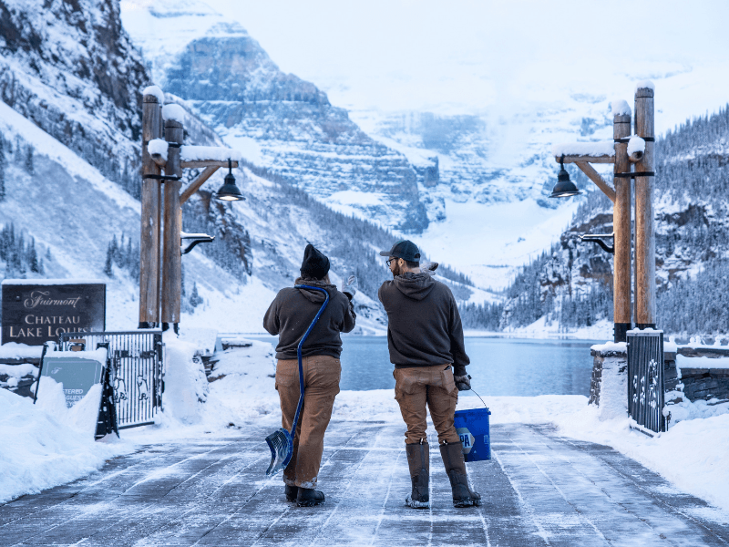 Grounds Team at the Fairmont Chateau Lake Louise. Photo courtesy of BLLHA and Fairmont Hotels & Resorts